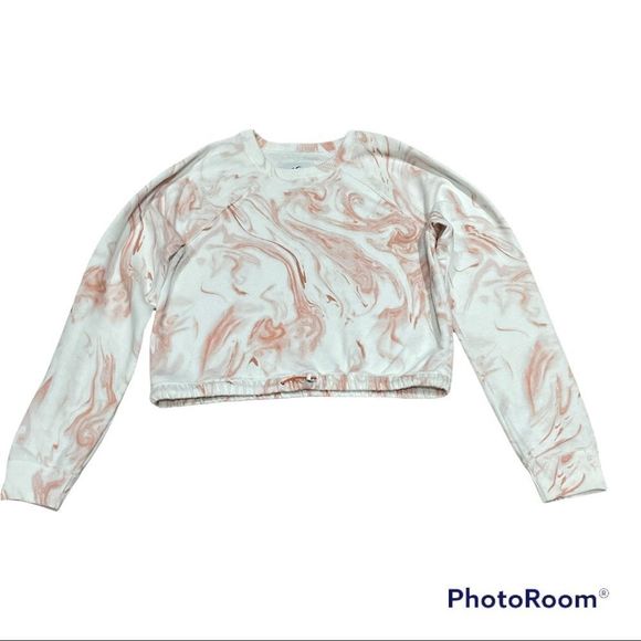 3/$25. Hollister Marbled top size Medium - Picture 3 of 7